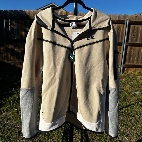 Nike Men's Cream Grey Full Zip Fleece Windrunner Hoodie Jackets Size XL NWT - Picture 1 of 5
